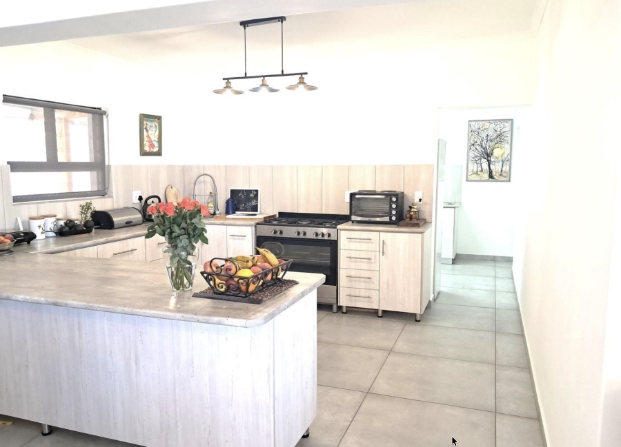 To Let 3 Bedroom Property for Rent in Da Gama Bay Western Cape